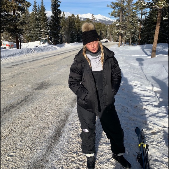 Meet your Posher, Madyson and Momma 🌴🌾🌸 - Picture 3 of 8